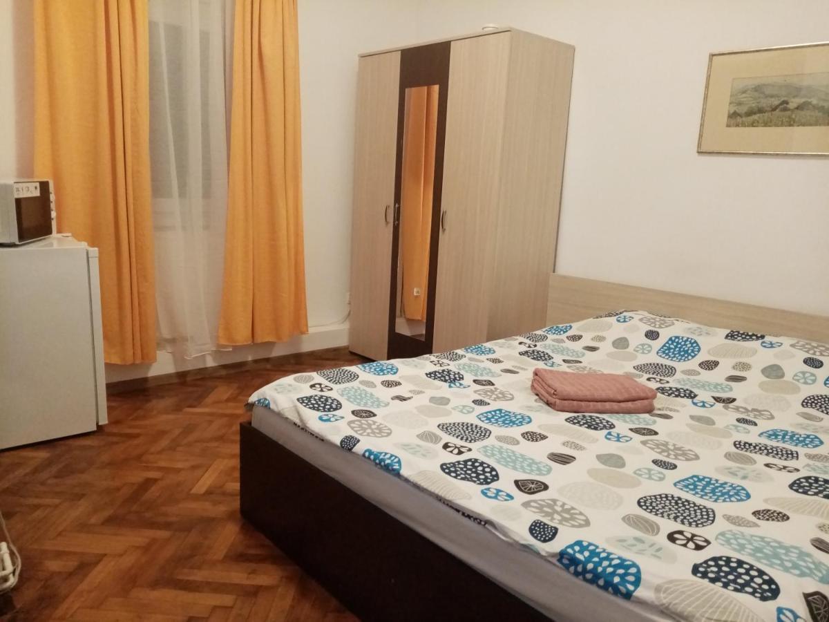 Republicii Apartment Historic Center ブラショフ エクステリア 写真