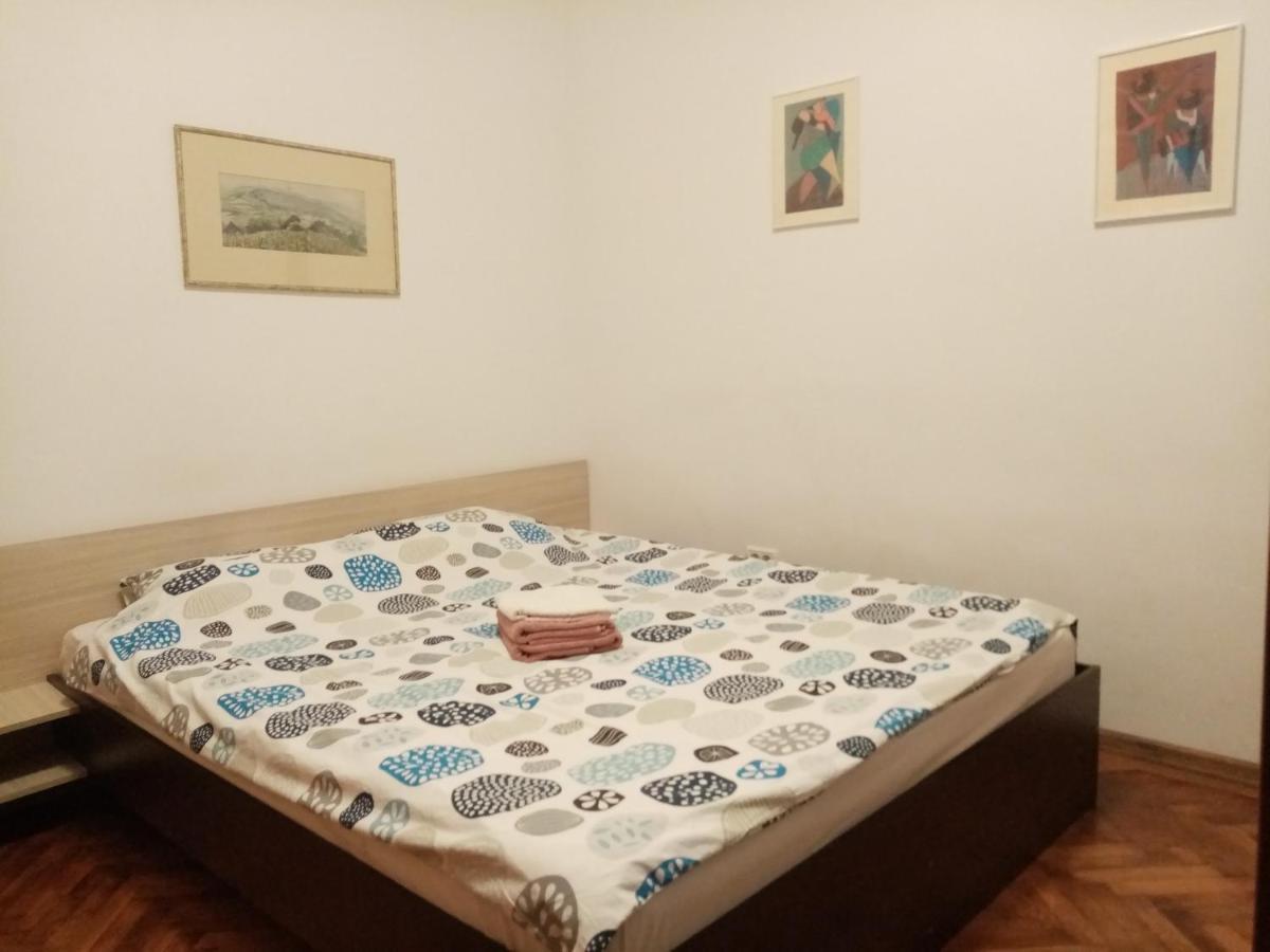 Republicii Apartment Historic Center ブラショフ エクステリア 写真